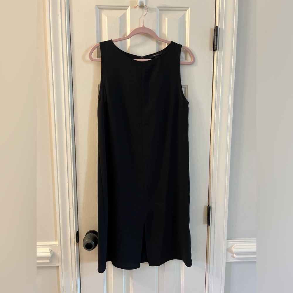 Forever 21 Black Sheath Dress Size Small